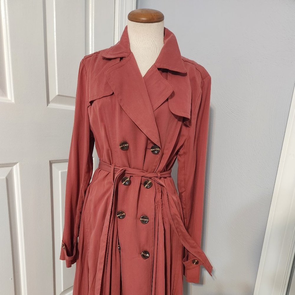 Pink DRA Trenchcoat